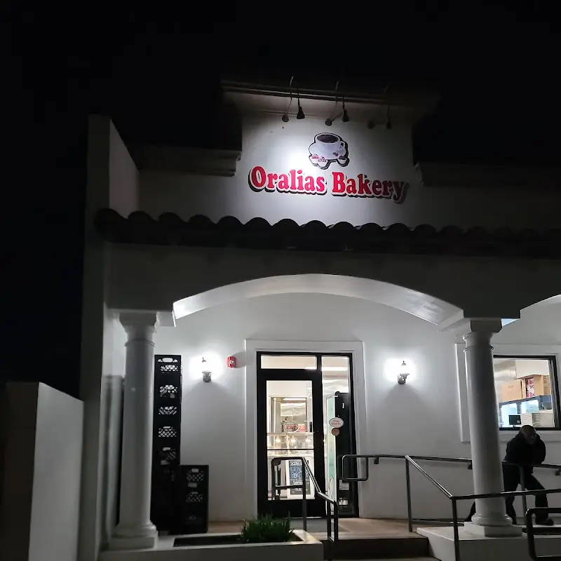 Oralia's Bakery