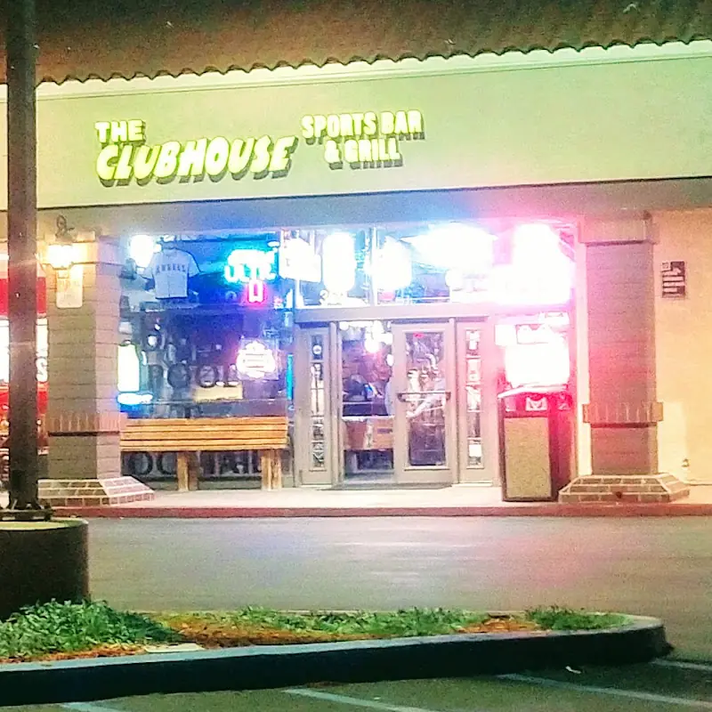 Clubhouse Sports Bar & Grill