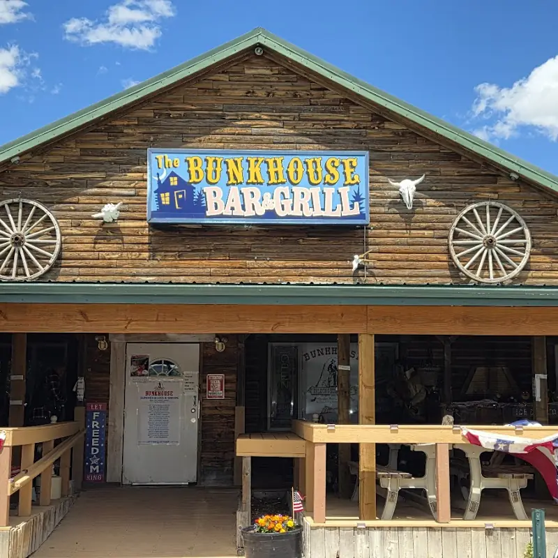 Bunkhouse | Bar & Grill