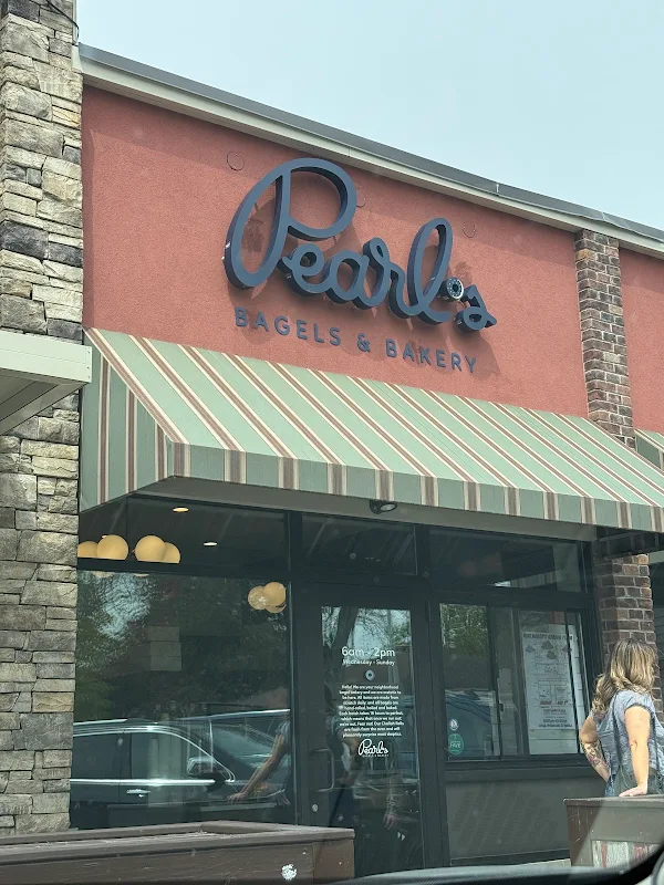 Pearl's Bagels & Bakery