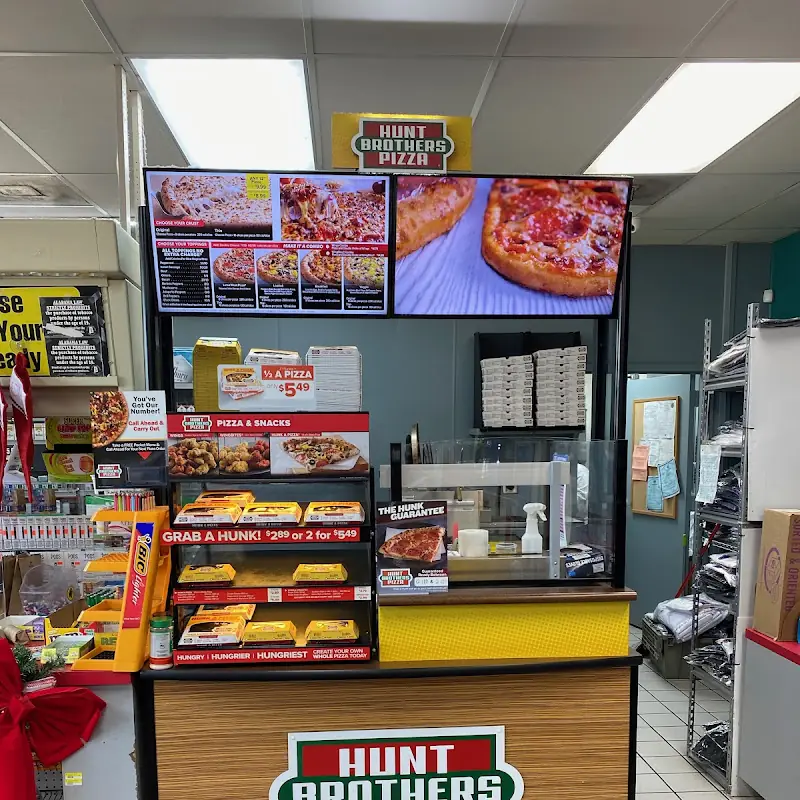 Hunt's Pizza