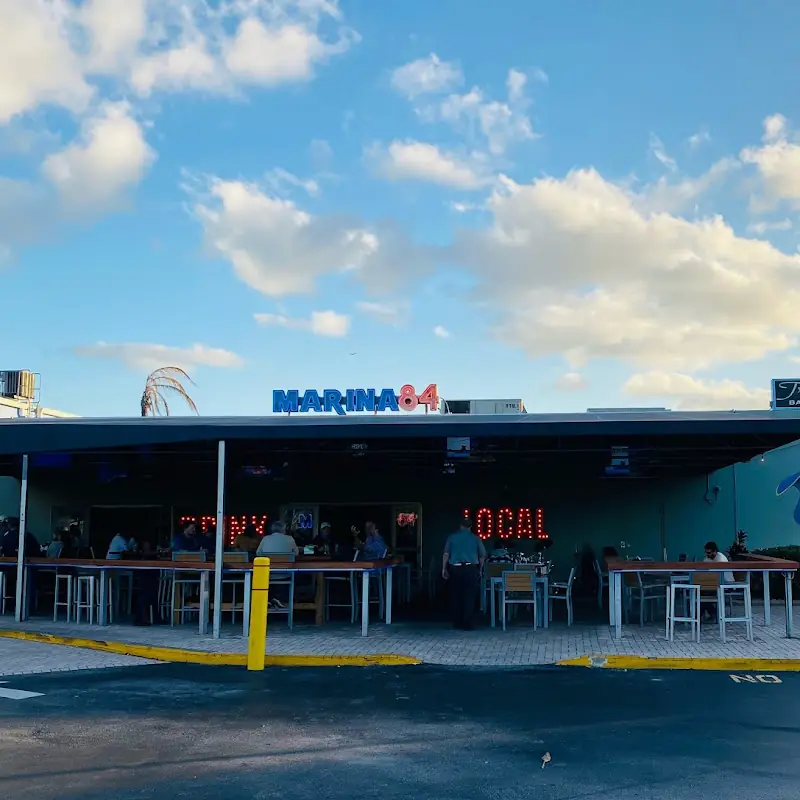 Marina 84 Sports Bar & Grill - Fort Lauderdale