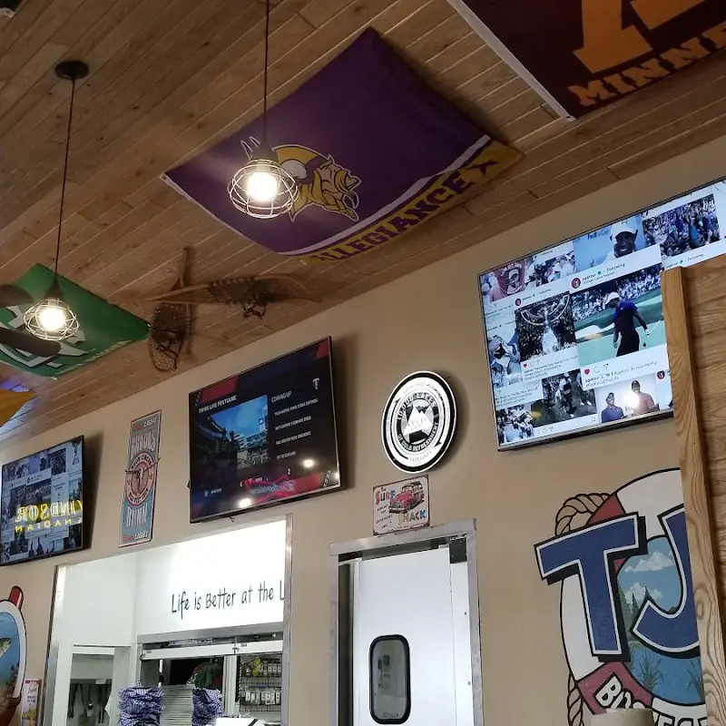 Tjs Bistro