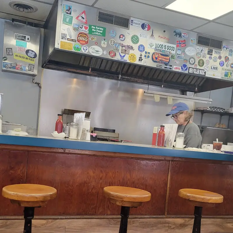 Jan’s Fairlee Diner