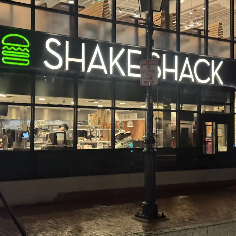 Shake Shack Harvard Square