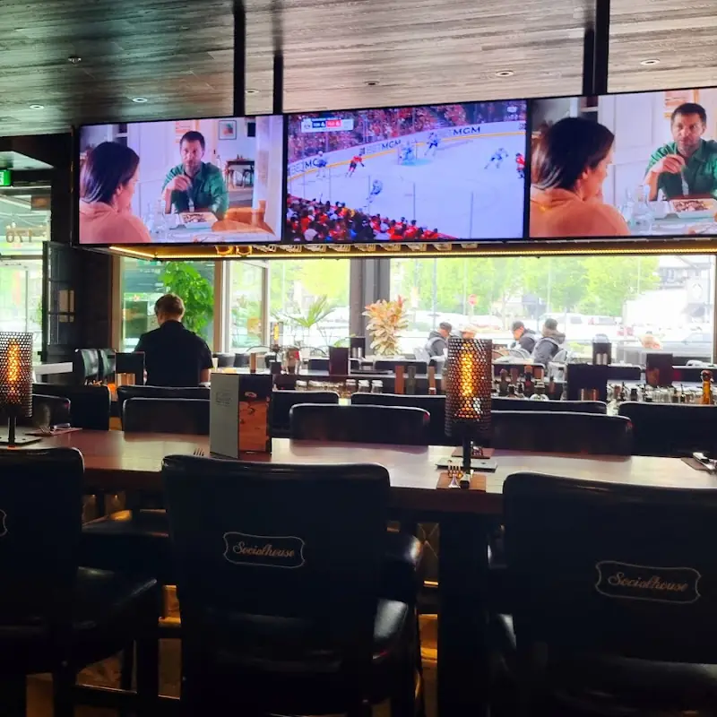 Browns Socialhouse Mccallum