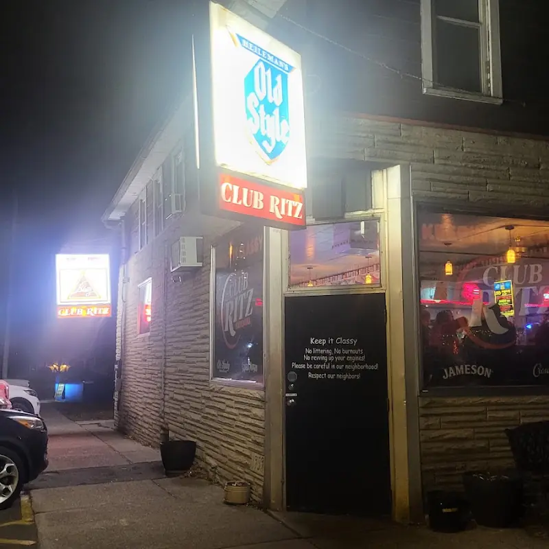 Bachelors Bar & Grill