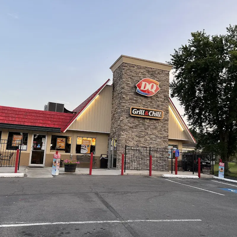 Dairy Queen Grill & Chill
