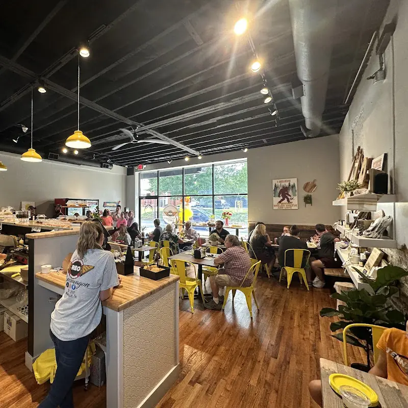 REO Cheesewagon Cafe