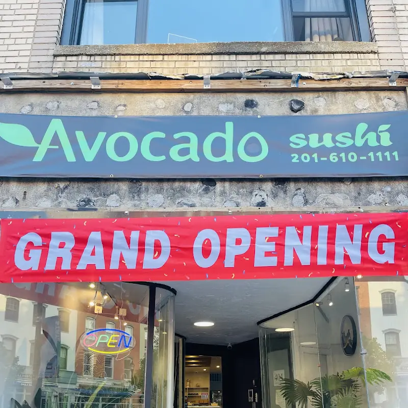 Avocado sushi