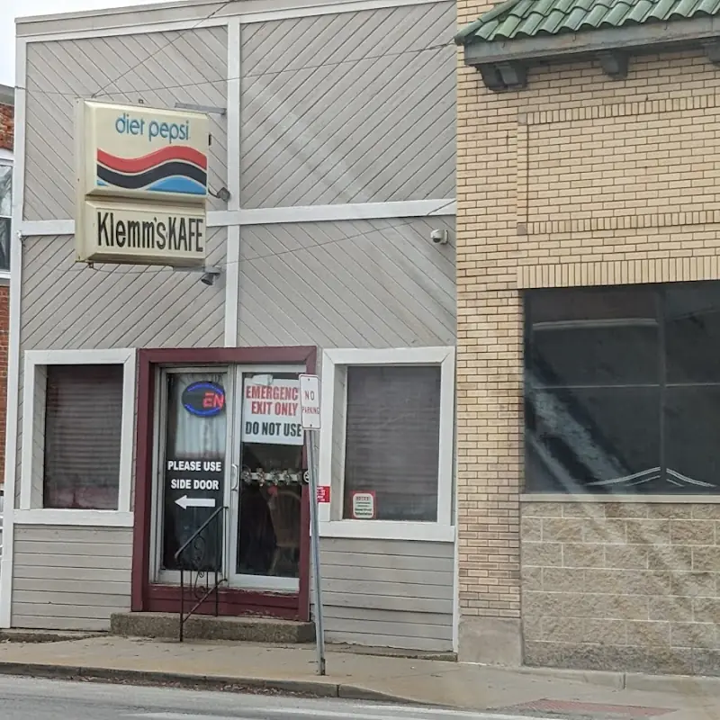 Klemm's on Wells