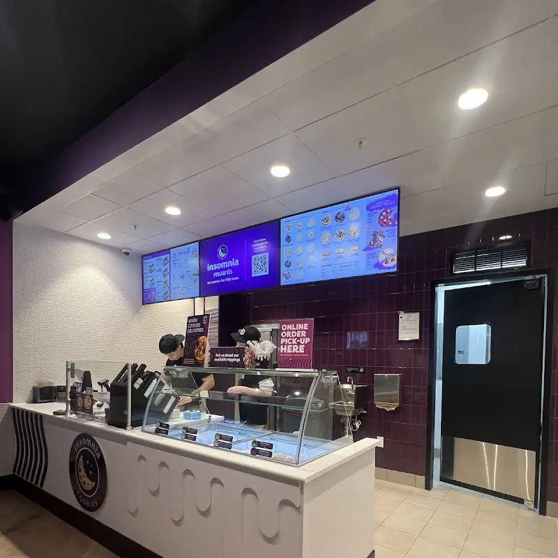 Insomnia Cookies