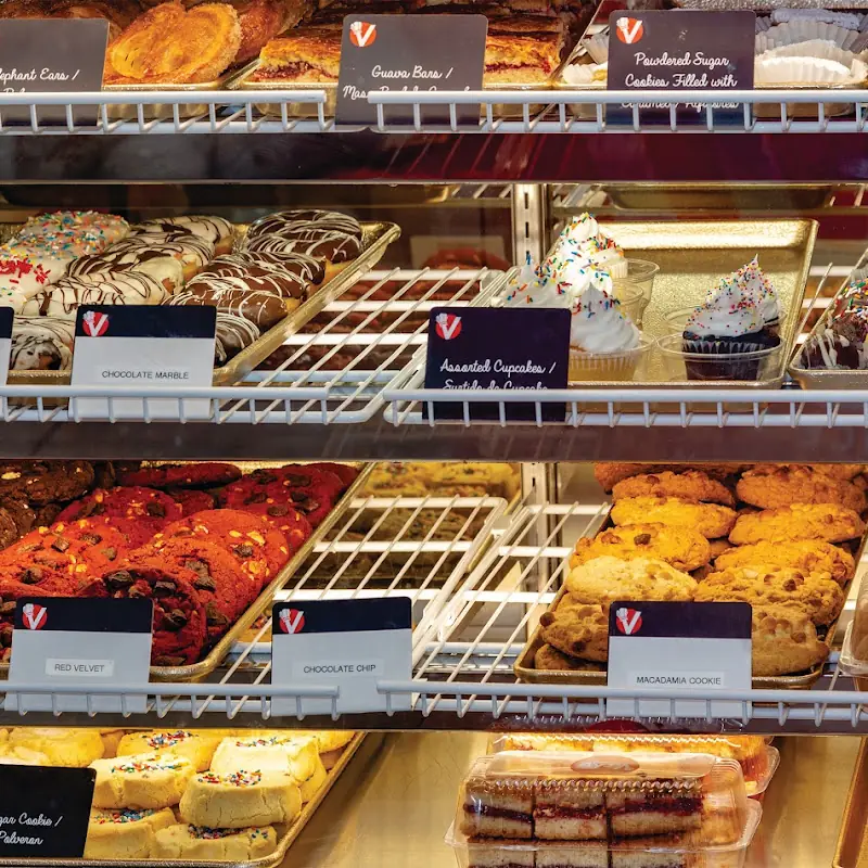 Vicky Bakery Ave Maria