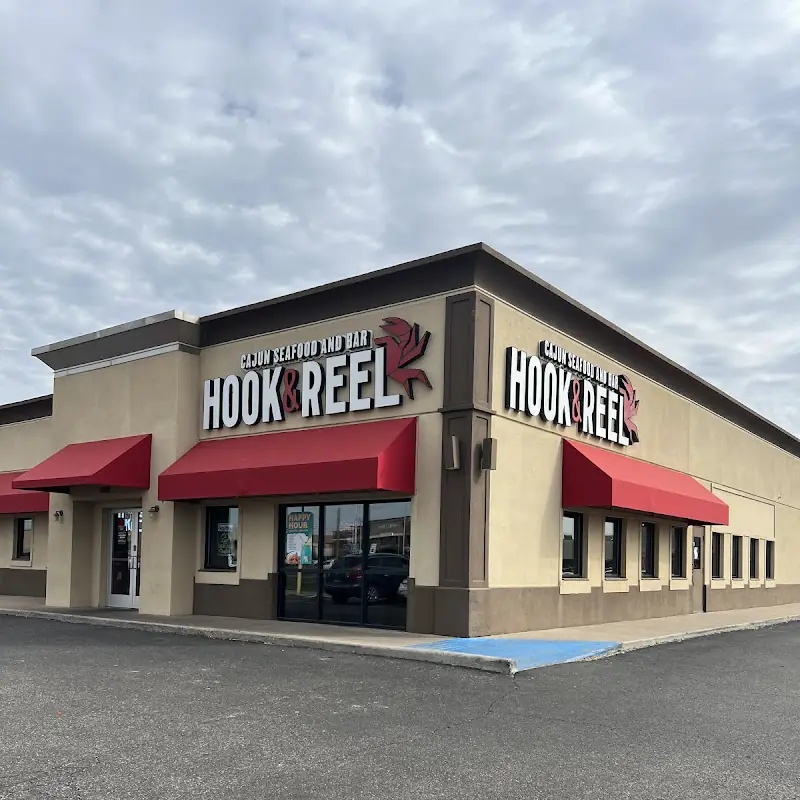 Hook & Reel Cajun Seafood & Bar