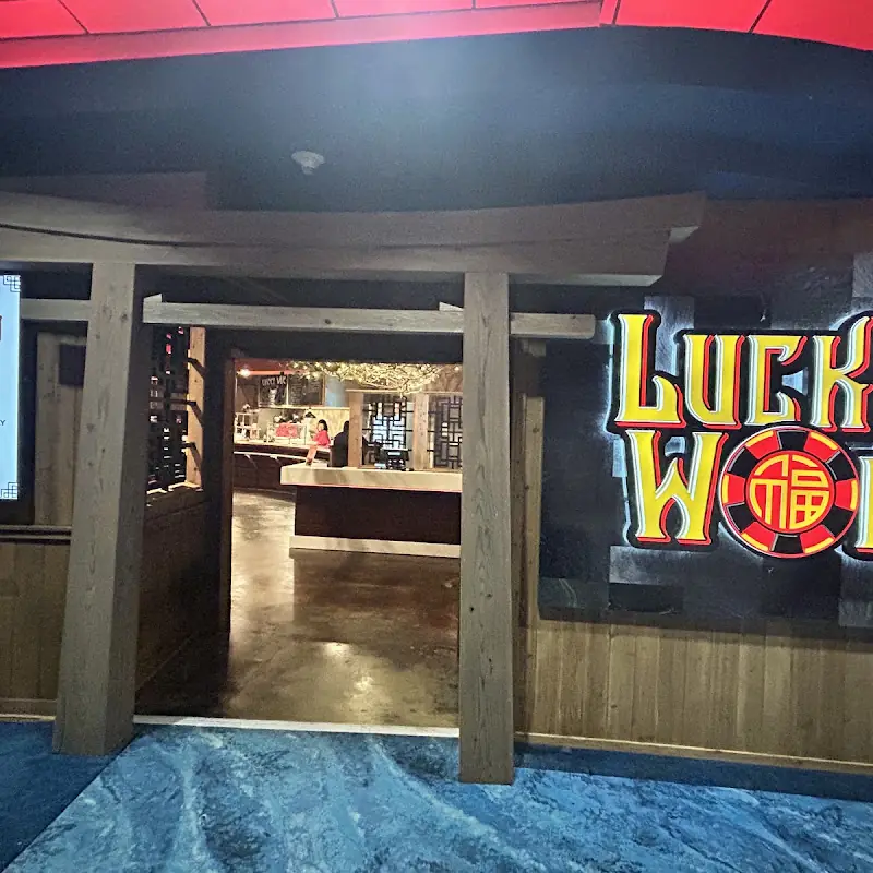 Lucky Wok