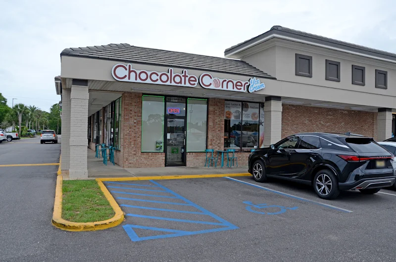 Chocolate Corner & Ice Cream