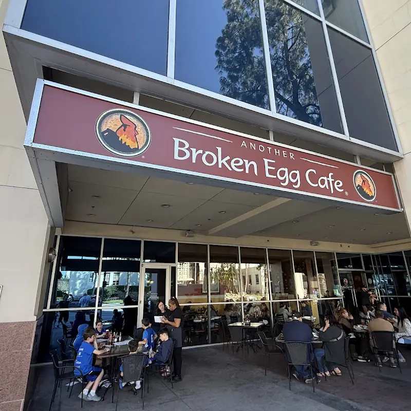 Another Broken Egg Cafe