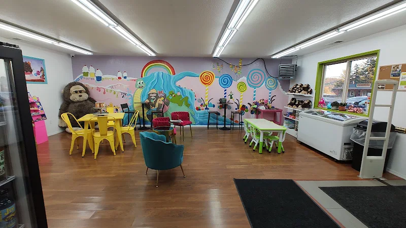 Squatchee's Scoops & Swirls
