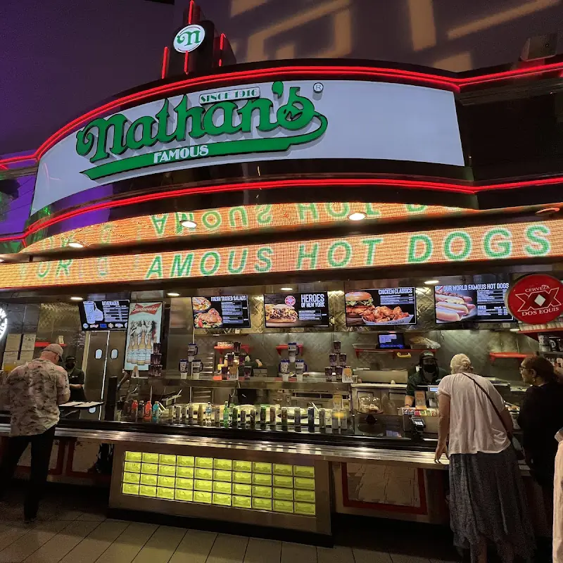 Nathan's Famous – Luxor Food Court