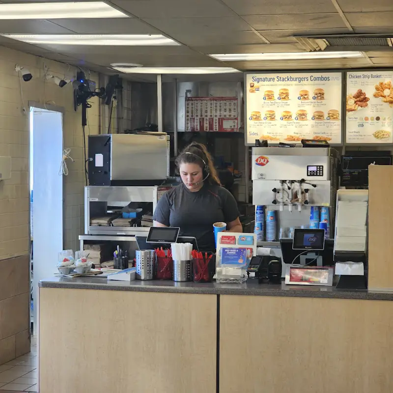 Dairy Queen Grill & Chill