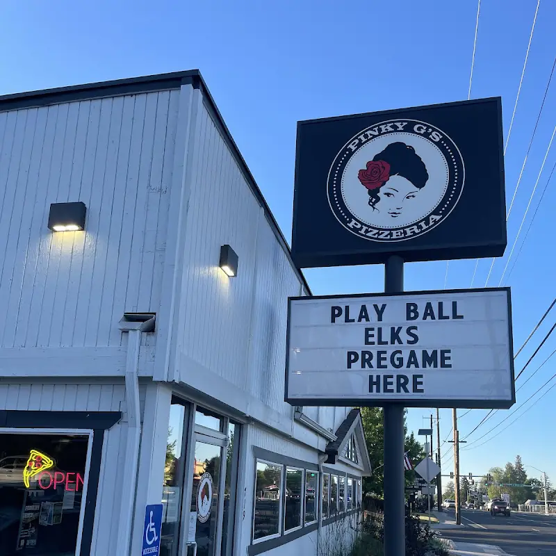 Pinky G's Pizzeria - Bend, OR