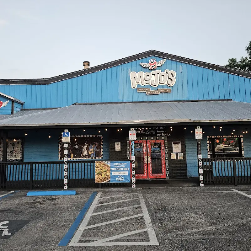 Mojo's-Food. Music. Soul. (Ocala Location)