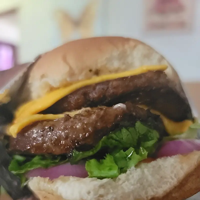 Bacon Cheeseburger