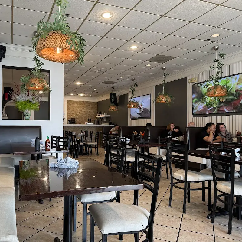 Saigon Bistro Sterling