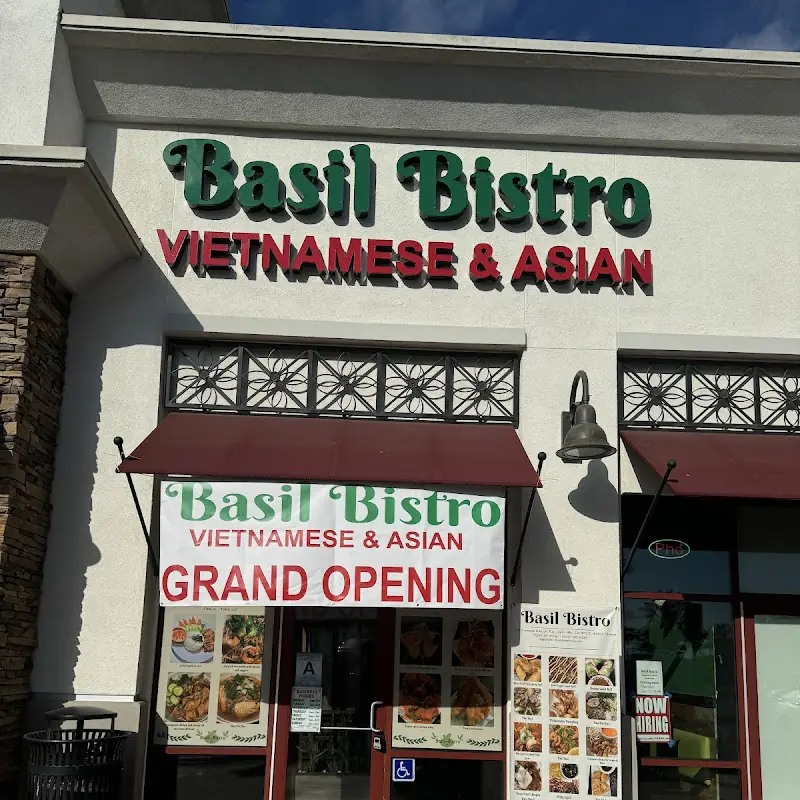 Basil Bistro Pho Vietnamese/ Asian Restaurant