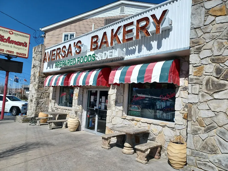 Aversa's Italian Bakery
