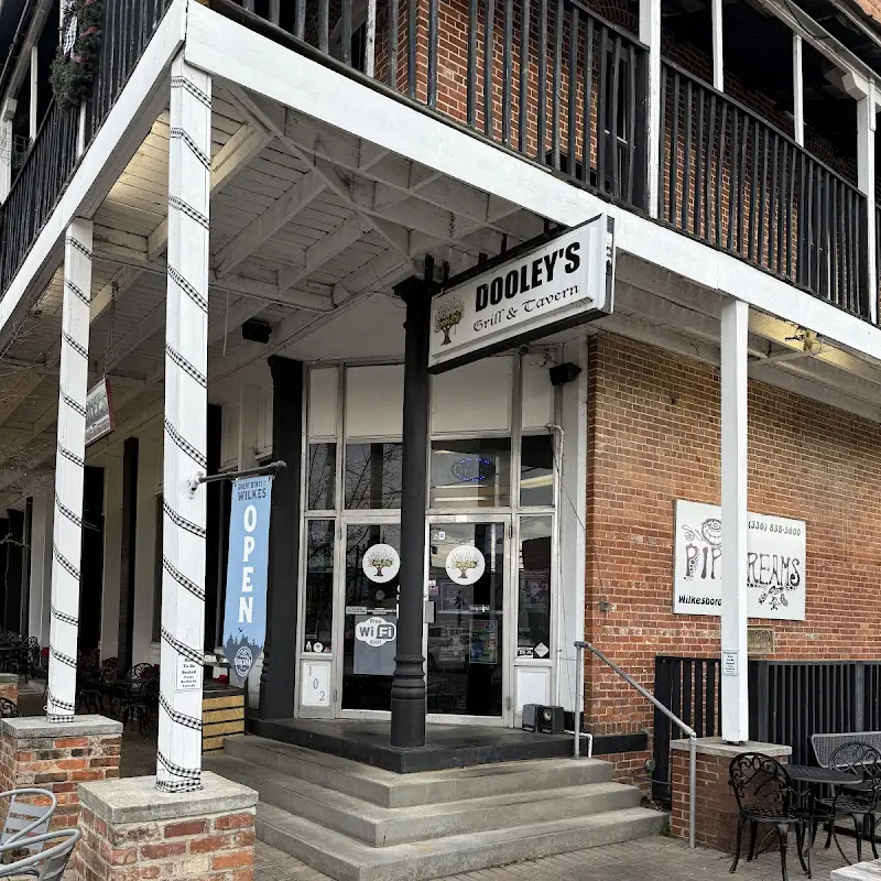 Dooley's Tavern and Grill
