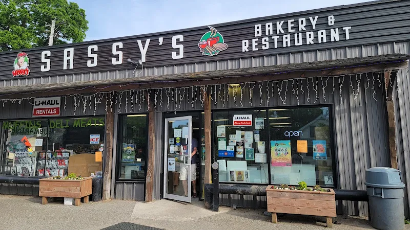 SASSY’S