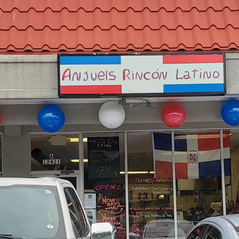 Los DomiRican