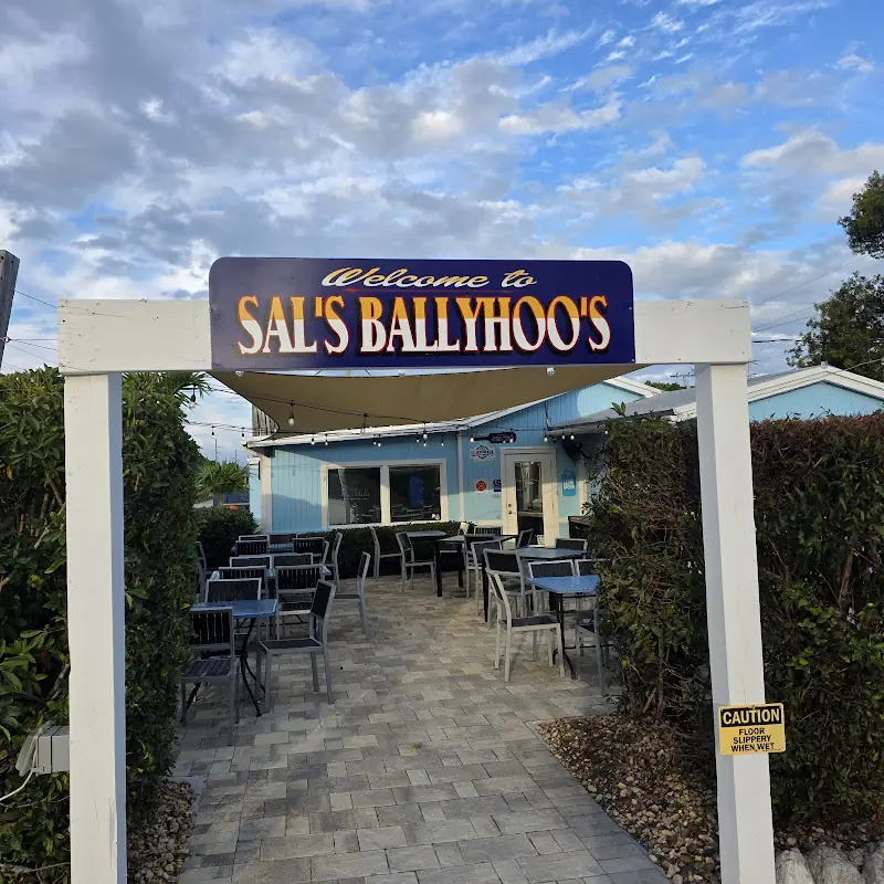 Sal's Ballyhoo's Seafood Restaurant