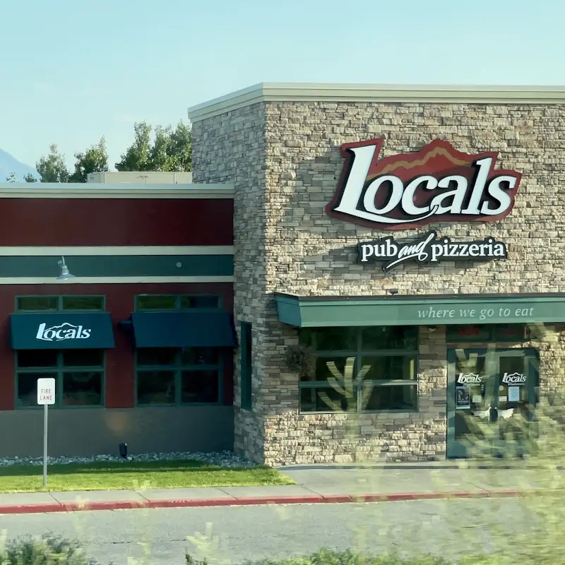 Locals Pub & Pizzeria
