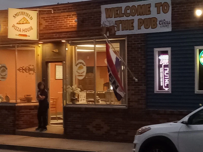 Smithfield Pizza House & Pub LLC