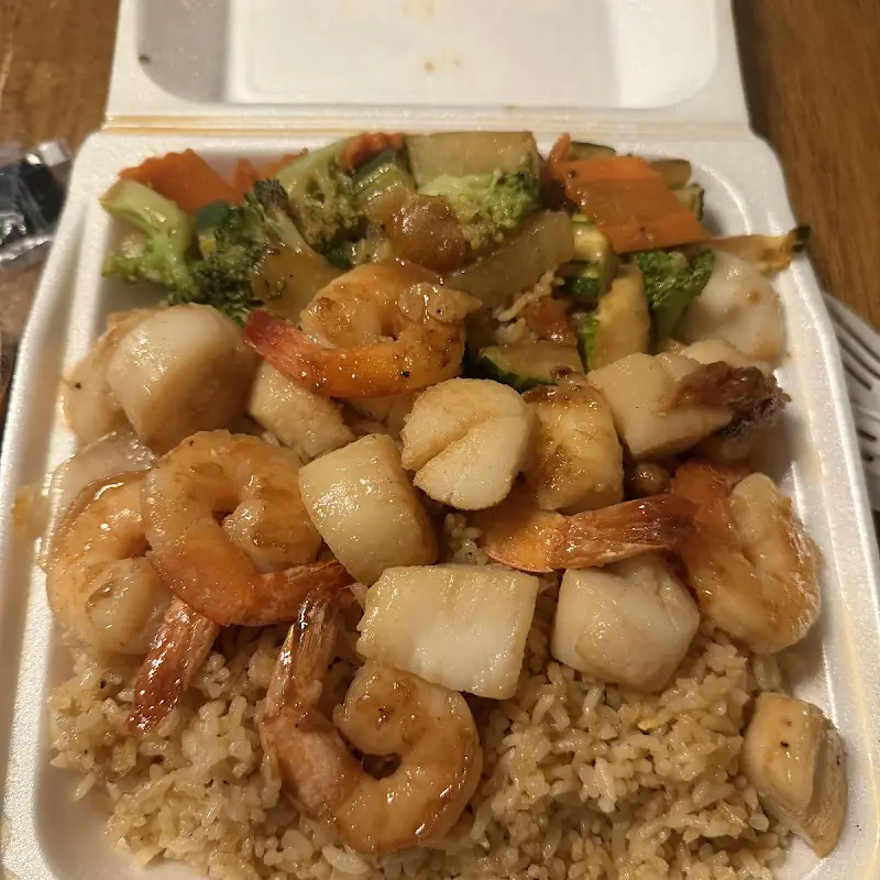 Gira Gira Sushi & Hibachi