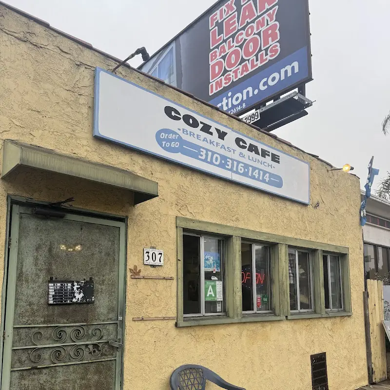 Cozy Cafe