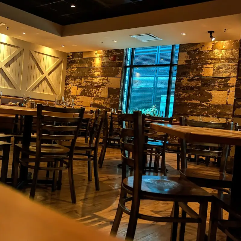 Taverna Newark