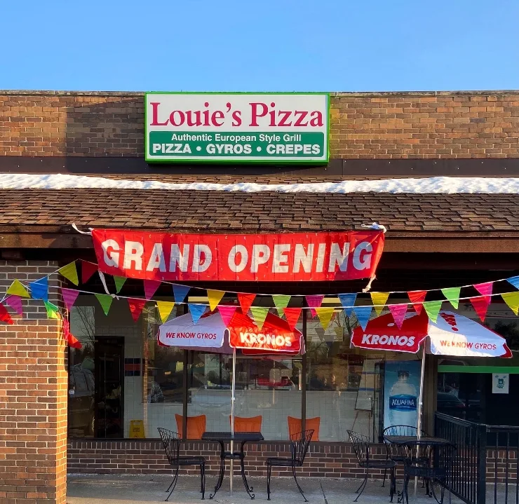 Louie's Pizza : Pizza, Gyros, Crepes - Chicago Ave