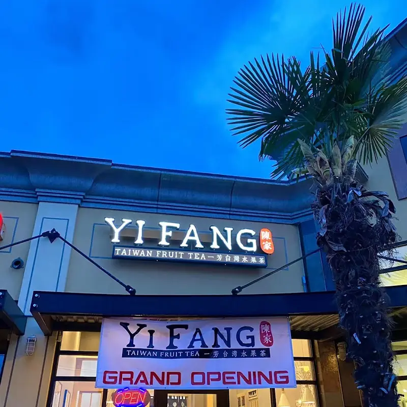 Yifang Taiwan Fruit Tea