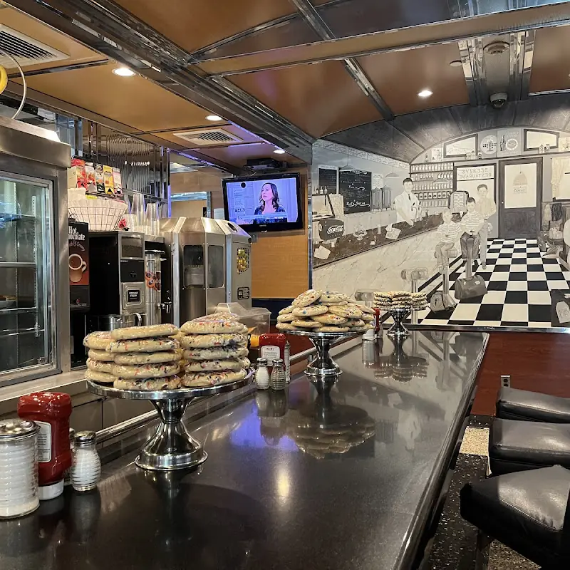 Landmark Diner
