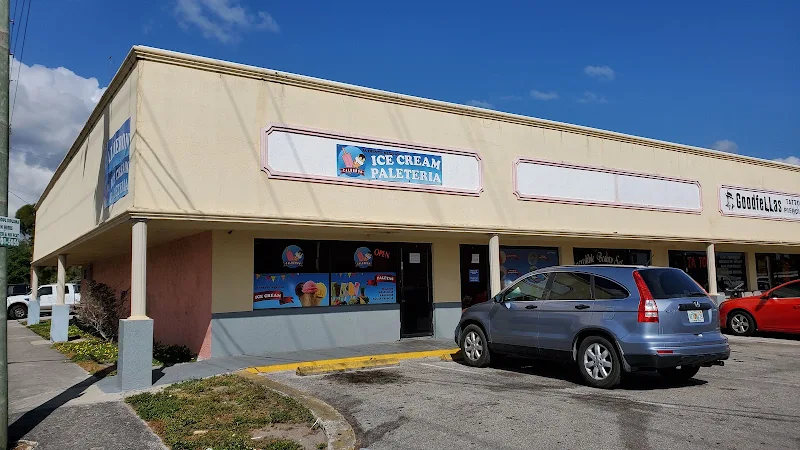 Paleteria Calderon (Calderon Ice Cream)
