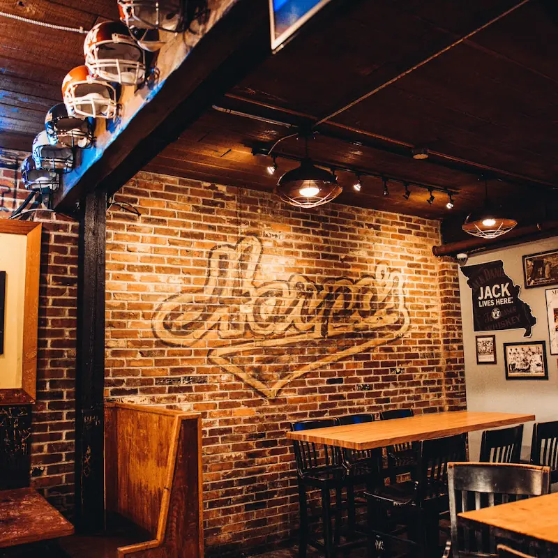 Harpo's Bar & Grill