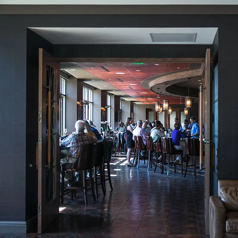 Augie's Tavern