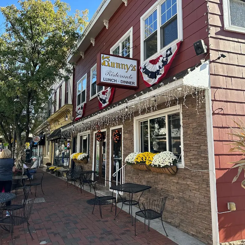 Bunny's Sports Bar