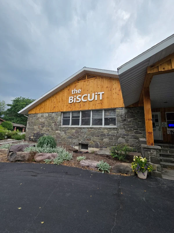 The BiSCUiT Coffeehouse