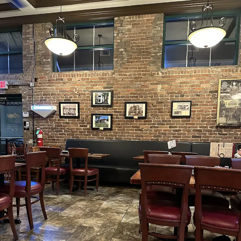 Roma Italian Bistro