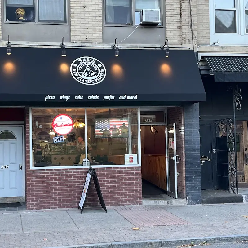 Sal's New Classic Pizzeria