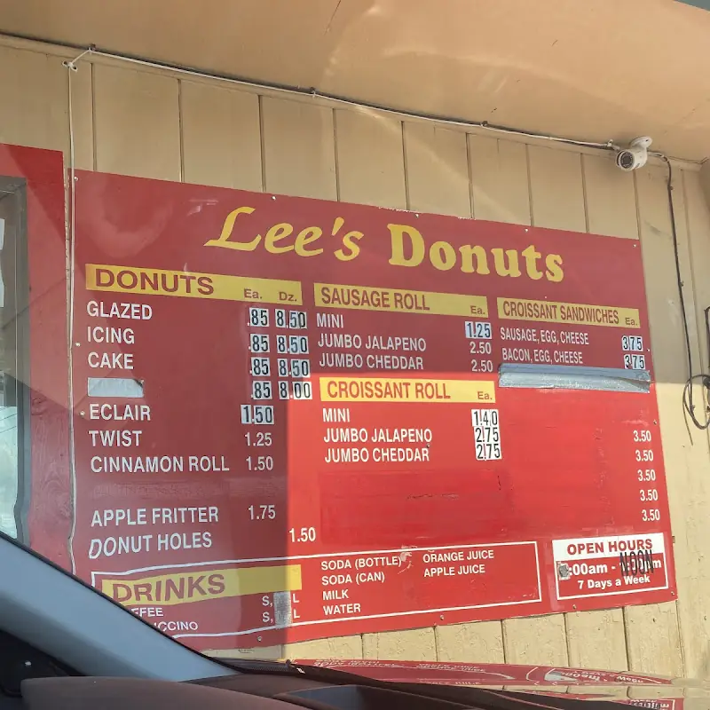 Lee’s Donuts